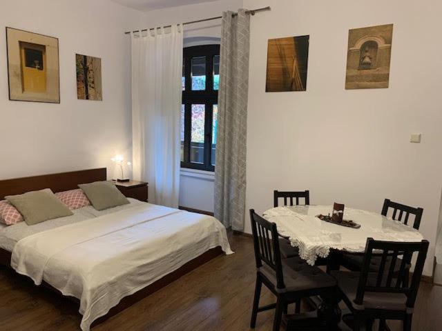 Kamienica Na Krakowskiej 120 M2 Apartament